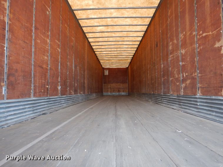 image for item DN6521 2001 Utility Trailer MFG VS2DC  dry van trailer