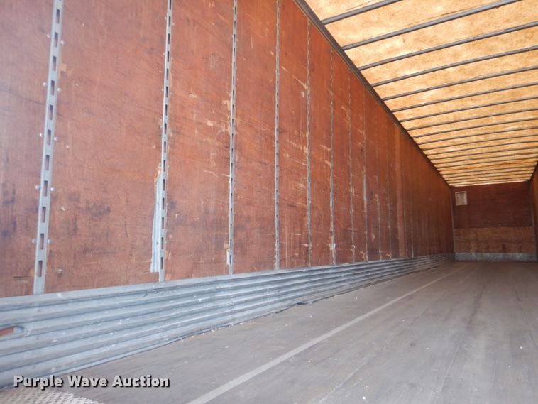 image for item DN6521 2001 Utility Trailer MFG VS2DC  dry van trailer