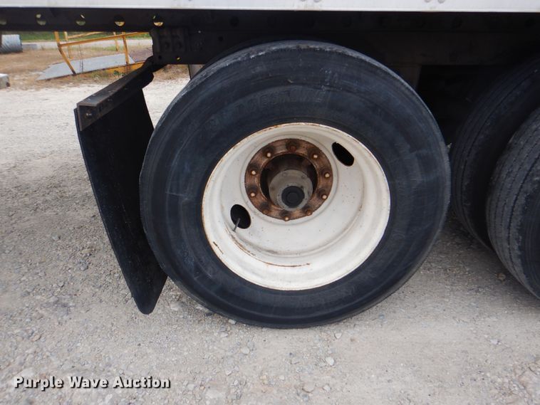 image for item DN6521 2001 Utility Trailer MFG VS2DC  dry van trailer