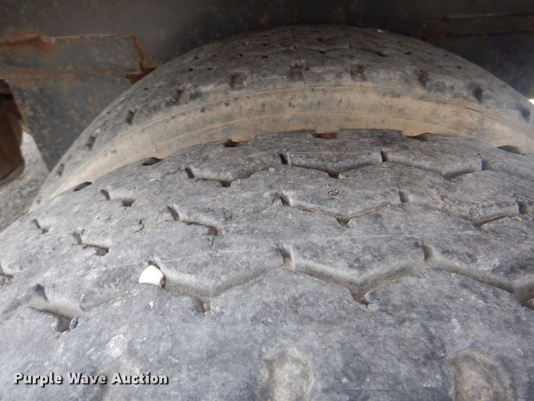 image for item DN6522 1990 American Trailers Inc A751  dry van trailer