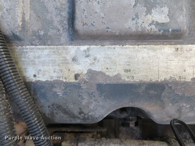 image for item FP9450 2007 Mack CHN613  semi truck