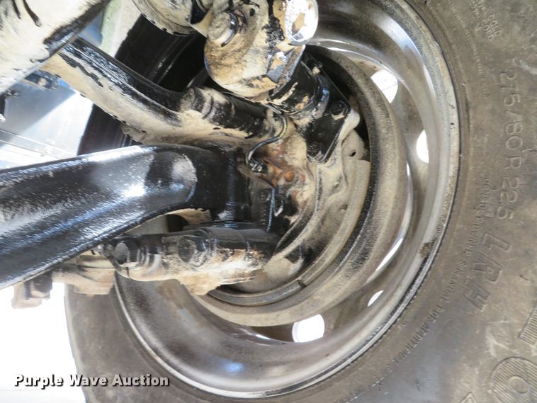 image for item FP9450 2007 Mack CHN613  semi truck