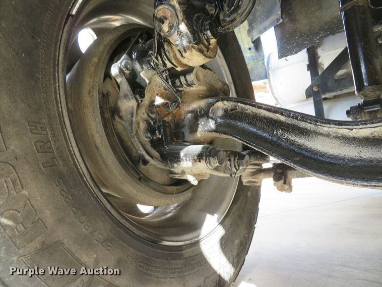 image for item FP9450 2007 Mack CHN613  semi truck