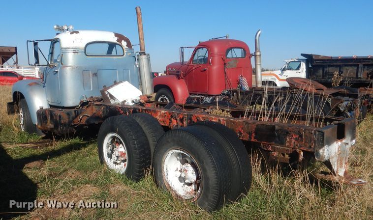image for item HU9329 1957 Mack B63  truck cab and chassis