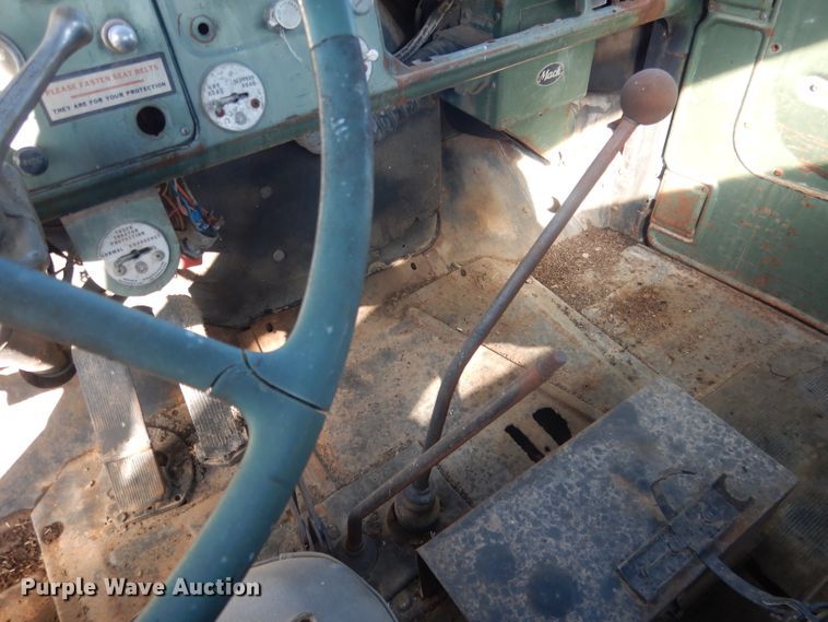 image for item HU9329 1957 Mack B63  truck cab and chassis