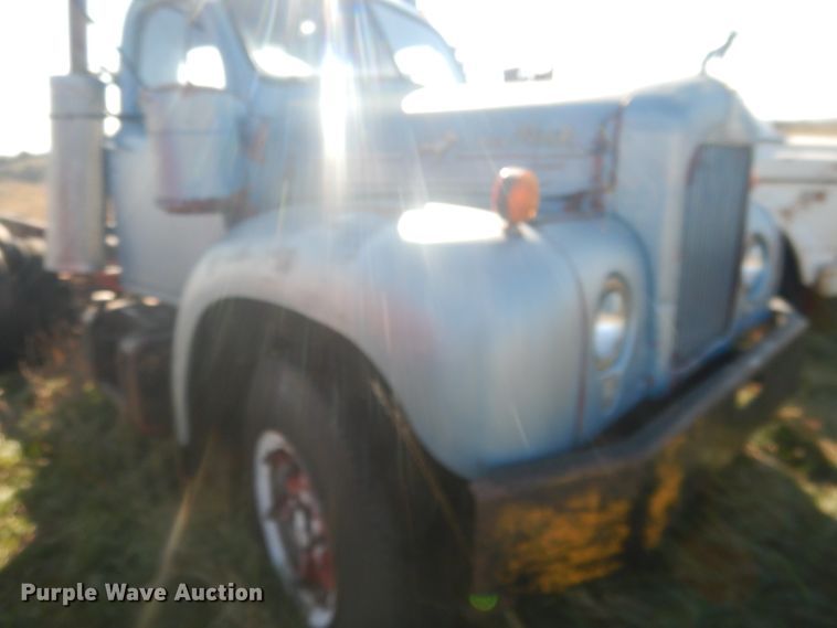 image for item HU9329 1957 Mack B63  truck cab and chassis