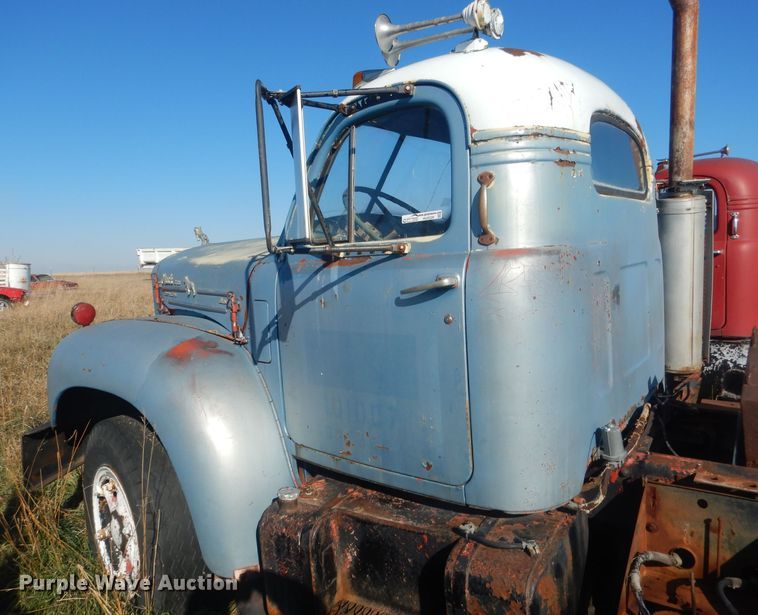 image for item HU9329 1957 Mack B63  truck cab and chassis