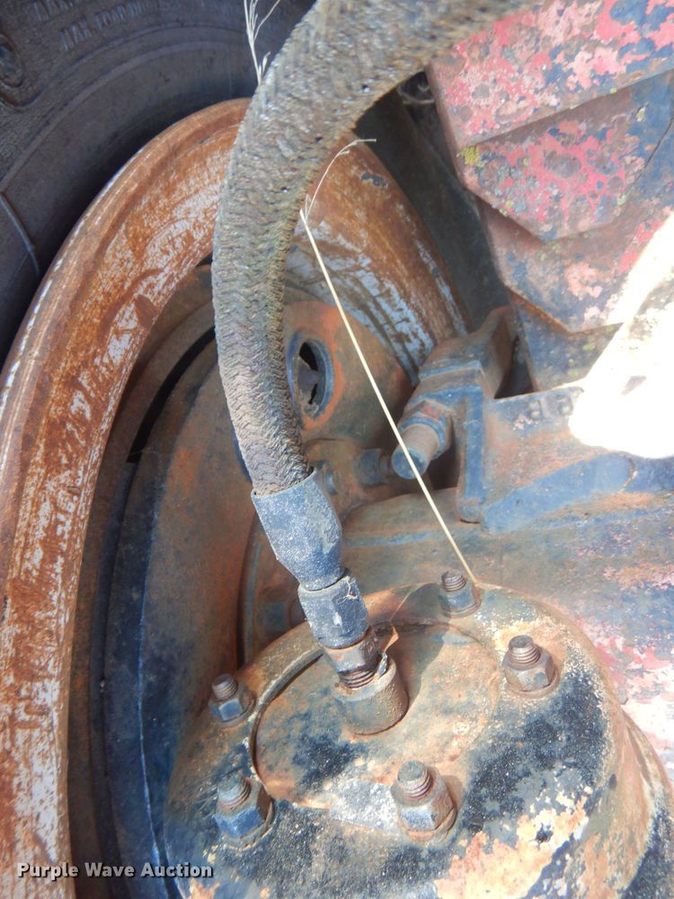 image for item HU9329 1957 Mack B63  truck cab and chassis