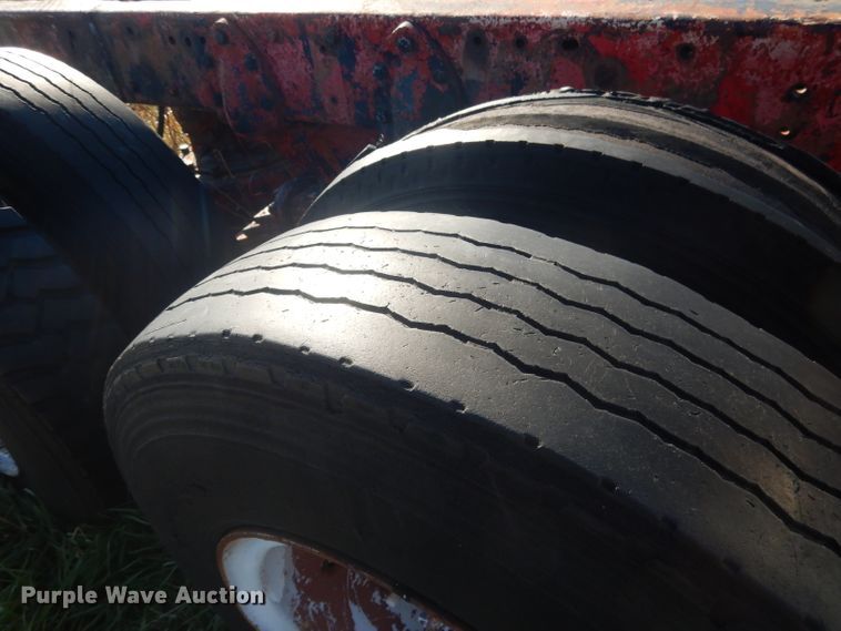 image for item HU9329 1957 Mack B63  truck cab and chassis