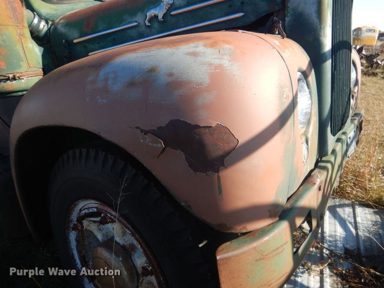 image for item HU9330 1956 Mack  truck cab and frame