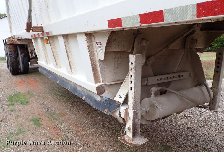 image for item IC9606 2008 Manac SBD-240  bottom dump trailer