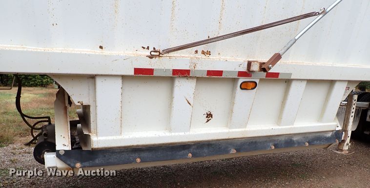 image for item IC9606 2008 Manac SBD-240  bottom dump trailer