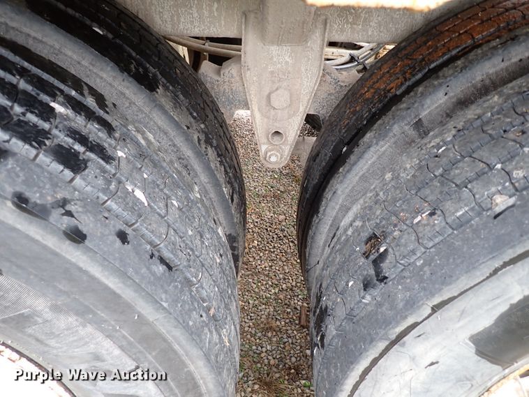 image for item IC9606 2008 Manac SBD-240  bottom dump trailer