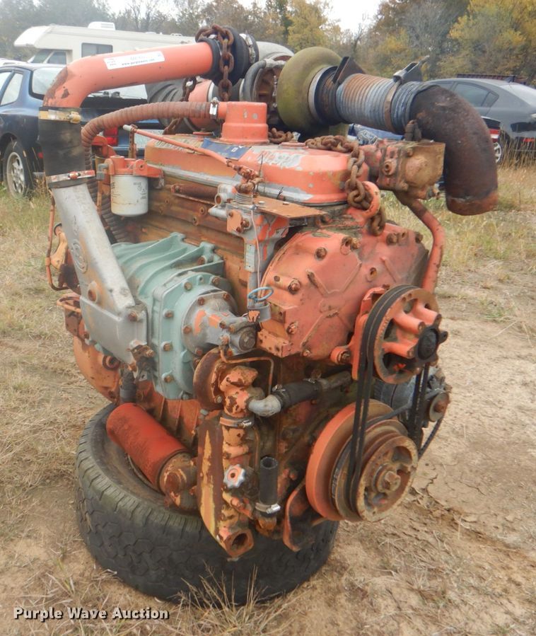 image for item ID9165 Detroit Diesel 10437300  engine