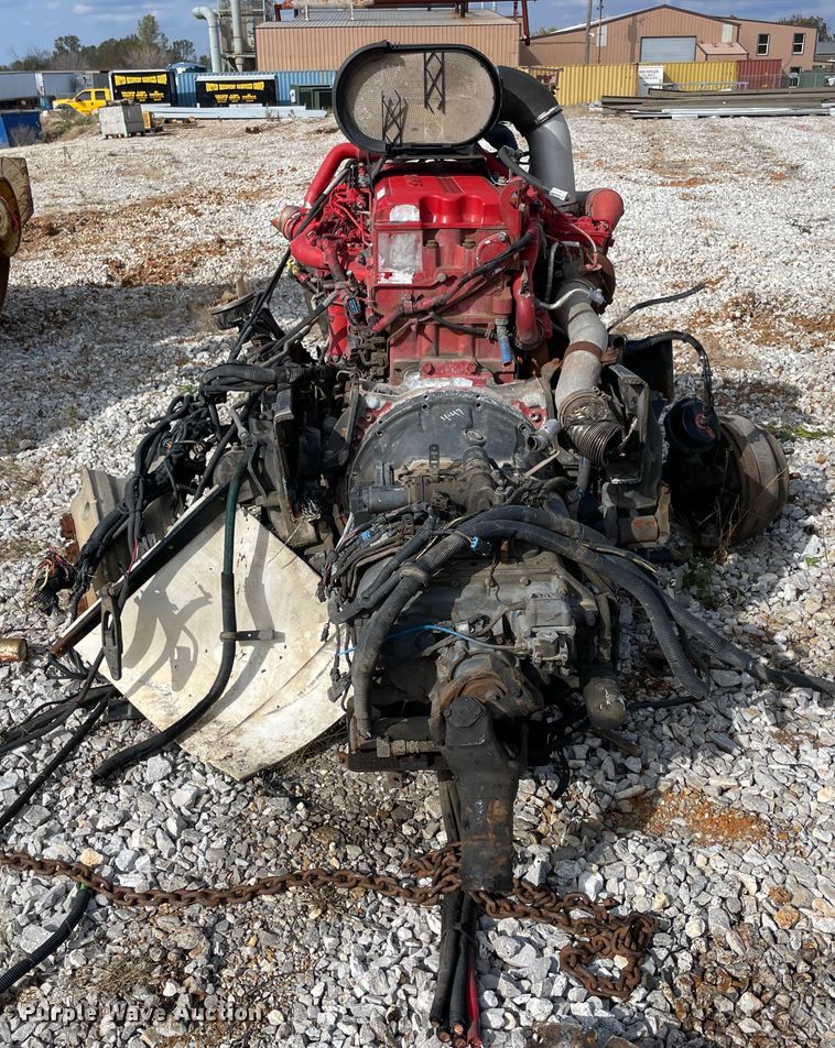 image for item ID9500 Cummins ISX15  engine