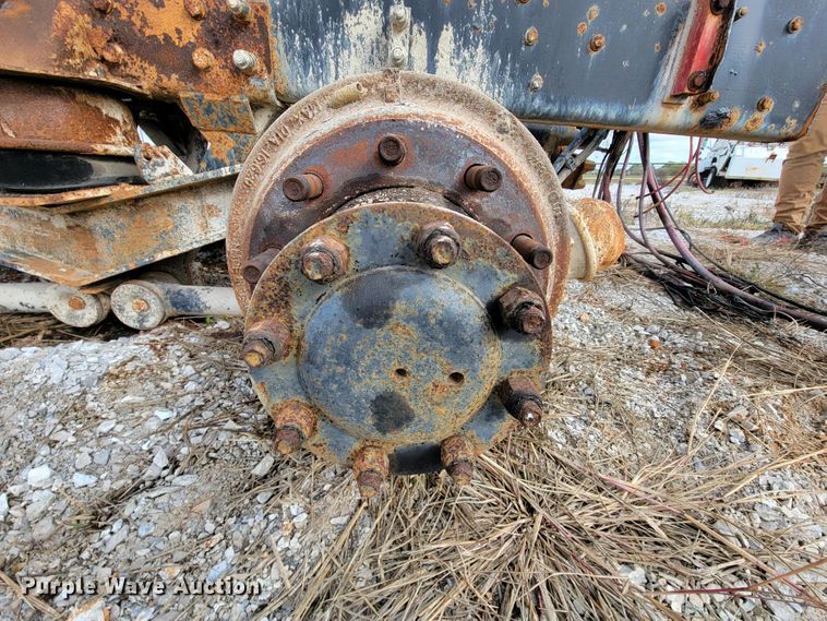 image for item ID9507 Tandem axle assembly
