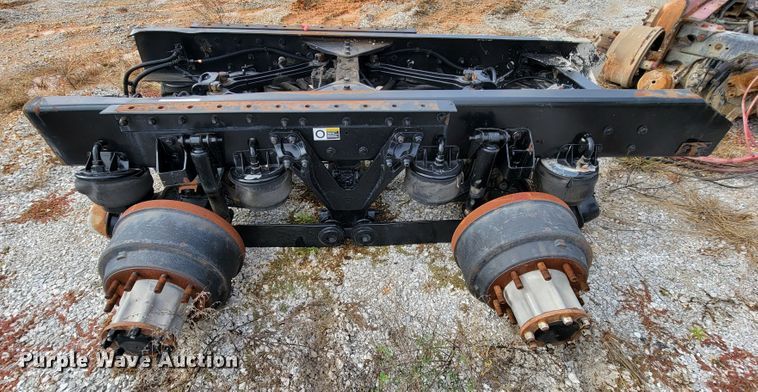 image for item ID9508 2014 Kenworth T800  tandem axle assembly