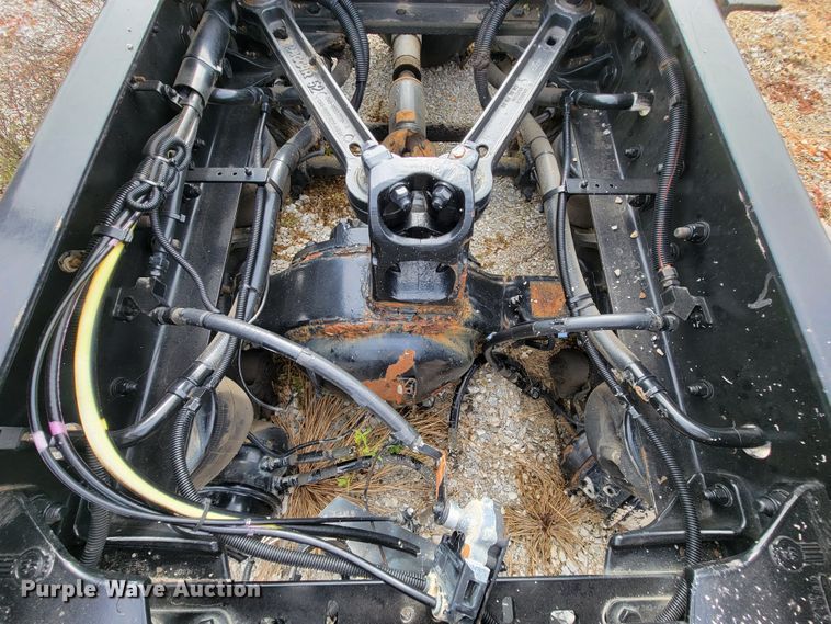 image for item ID9508 2014 Kenworth T800  tandem axle assembly