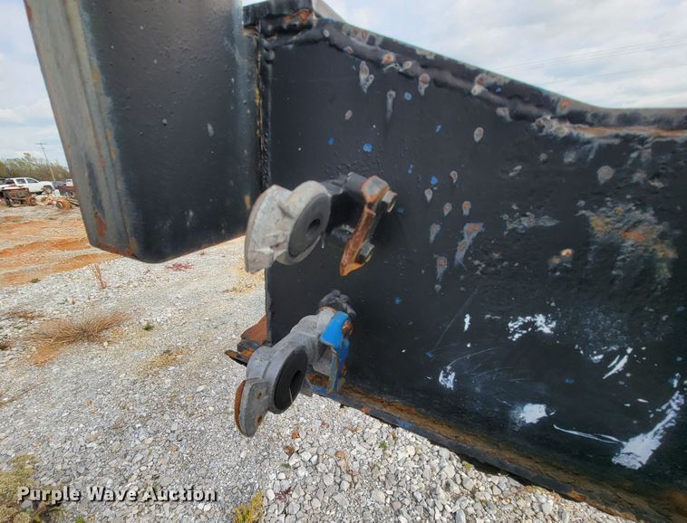 image for item ID9510 1994 Clement  roll-off container trailer