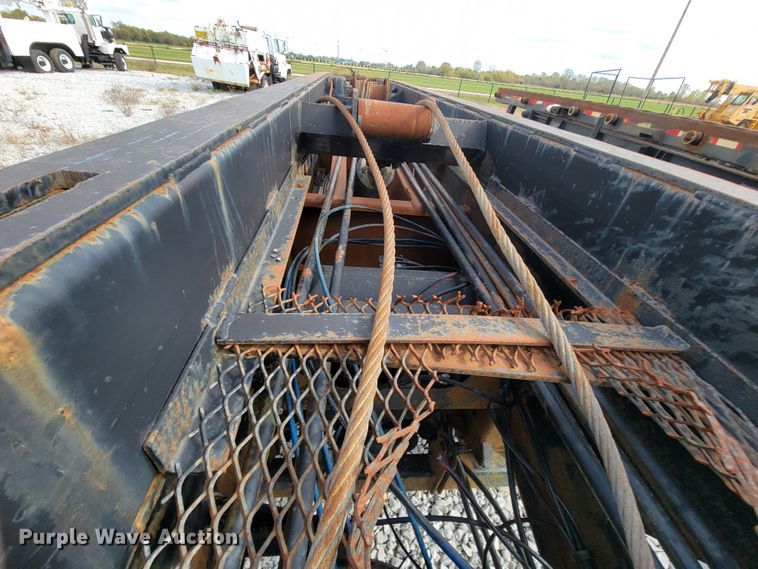 image for item ID9510 1994 Clement  roll-off container trailer