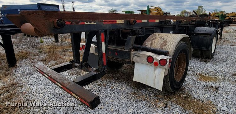 image for item ID9511 1999 Galbreath AC2-0R-470  roll-off container trailer