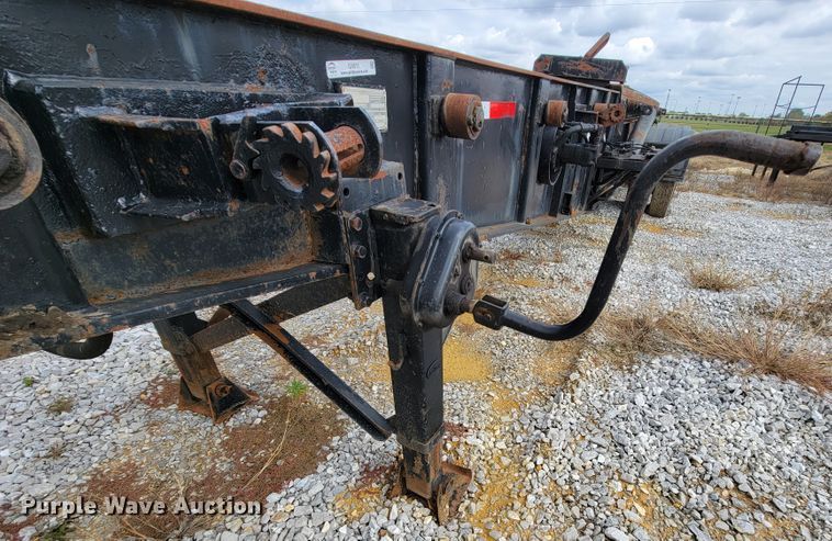 image for item ID9511 1999 Galbreath AC2-0R-470  roll-off container trailer