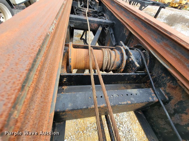 image for item ID9511 1999 Galbreath AC2-0R-470  roll-off container trailer