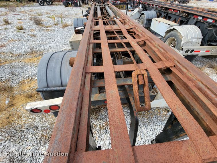 image for item ID9511 1999 Galbreath AC2-0R-470  roll-off container trailer