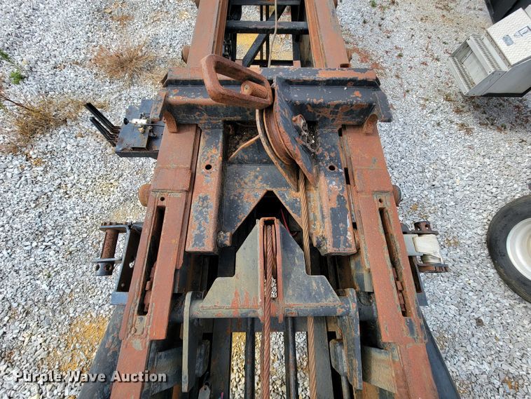 image for item ID9511 1999 Galbreath AC2-0R-470  roll-off container trailer