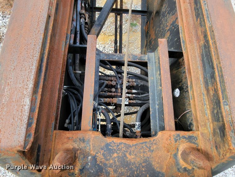 image for item ID9511 1999 Galbreath AC2-0R-470  roll-off container trailer