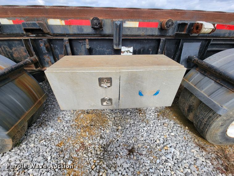 image for item ID9511 1999 Galbreath AC2-0R-470  roll-off container trailer