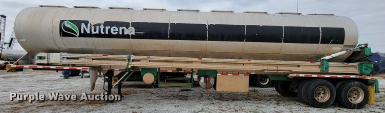 image for item ID9530 1990 Ledwell LW40 APW  feed delivery trailer