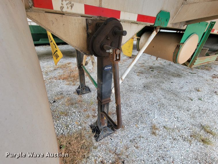 image for item ID9530 1990 Ledwell LW40 APW  feed delivery trailer