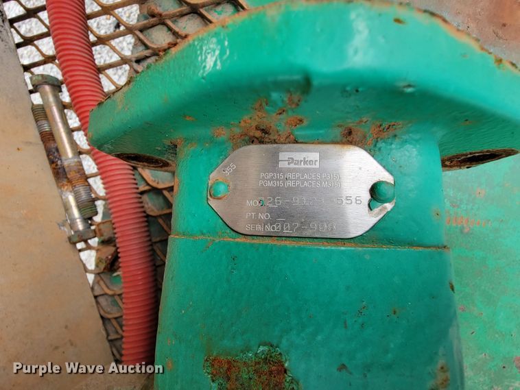 image for item ID9530 1990 Ledwell LW40 APW  feed delivery trailer