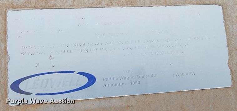 image for item ID9530 1990 Ledwell LW40 APW  feed delivery trailer