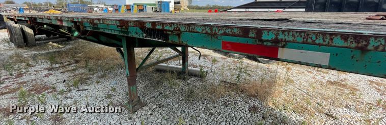 image for item ID9532 1990 Fontaine FTW-4-8045A  flatbed trailer