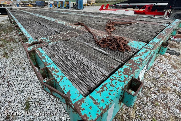 image for item ID9532 1990 Fontaine FTW-4-8045A  flatbed trailer