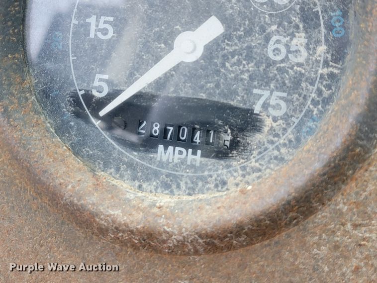 image for item ID9534 1991 Ford LN8000  dump flatbed truck