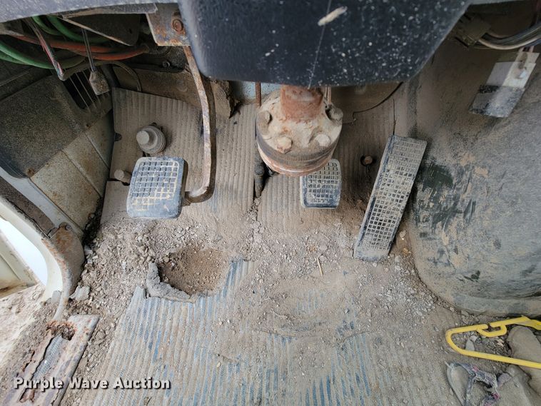 image for item ID9534 1991 Ford LN8000  dump flatbed truck