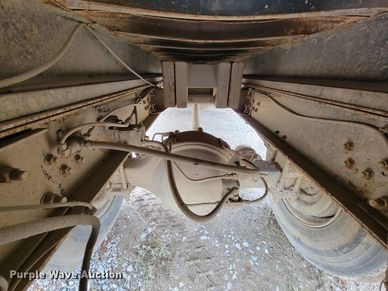 image for item ID9534 1991 Ford LN8000  dump flatbed truck