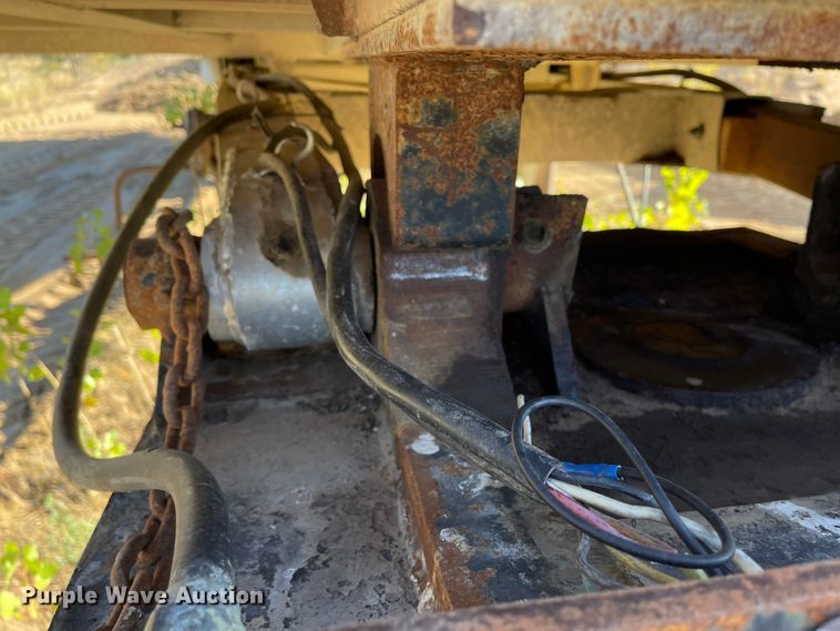 image for item IK9590 1998 RAM  end dump trailer