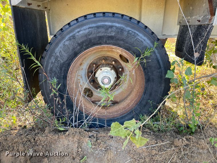 image for item IK9590 1998 RAM  end dump trailer