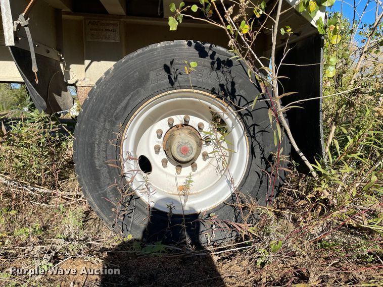 image for item IK9590 1998 RAM  end dump trailer