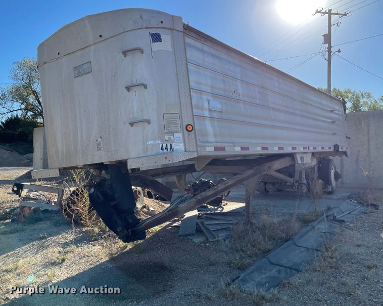 image for item IK9591 2008 Travis  end dump trailer