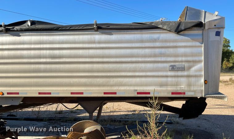 image for item IK9591 2008 Travis  end dump trailer