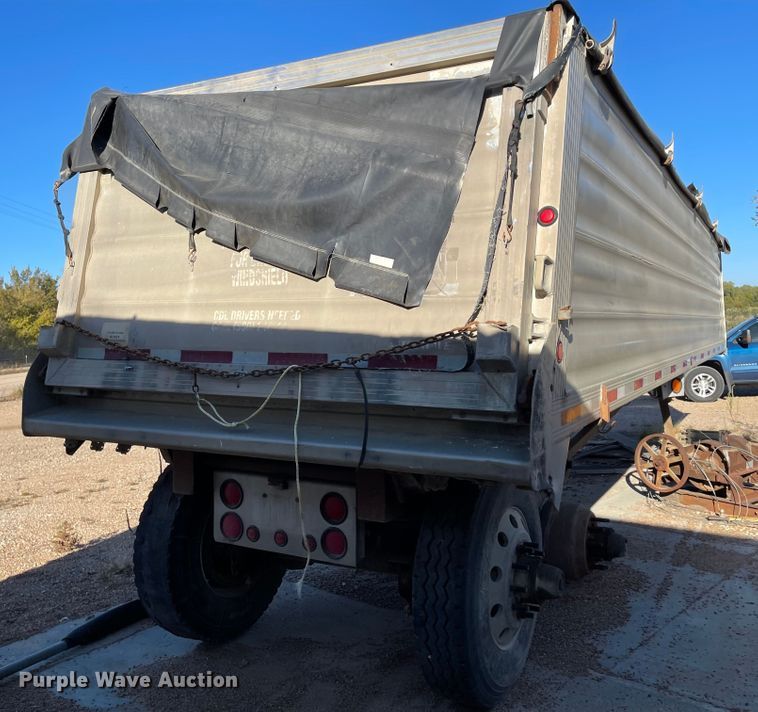 image for item IK9591 2008 Travis  end dump trailer