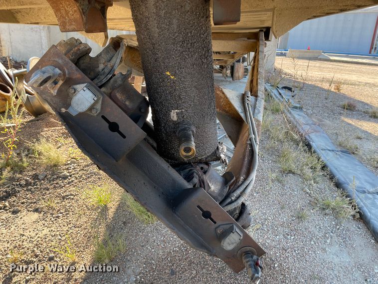 image for item IK9591 2008 Travis  end dump trailer
