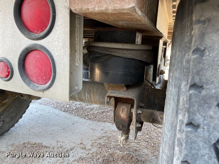 image for item IK9591 2008 Travis  end dump trailer