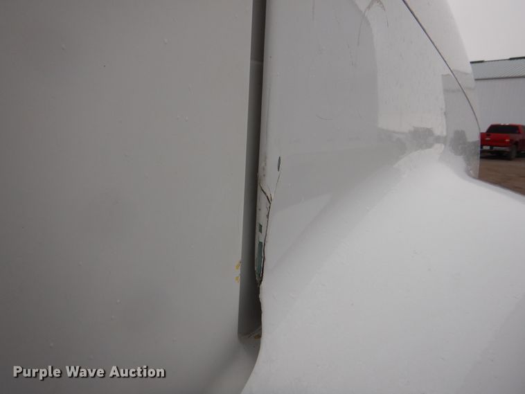 image for item IM9552 2007 Freightliner Columbia 120  semi truck