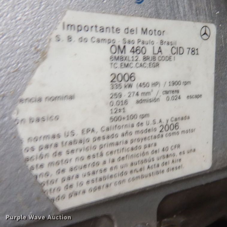 image for item IM9552 2007 Freightliner Columbia 120  semi truck